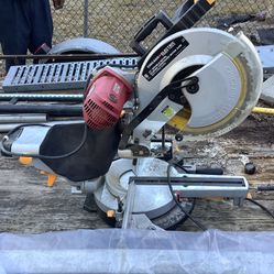 Table Saw, Chop Saw And Adjustable Stand GOOD WORKING CONDITION!