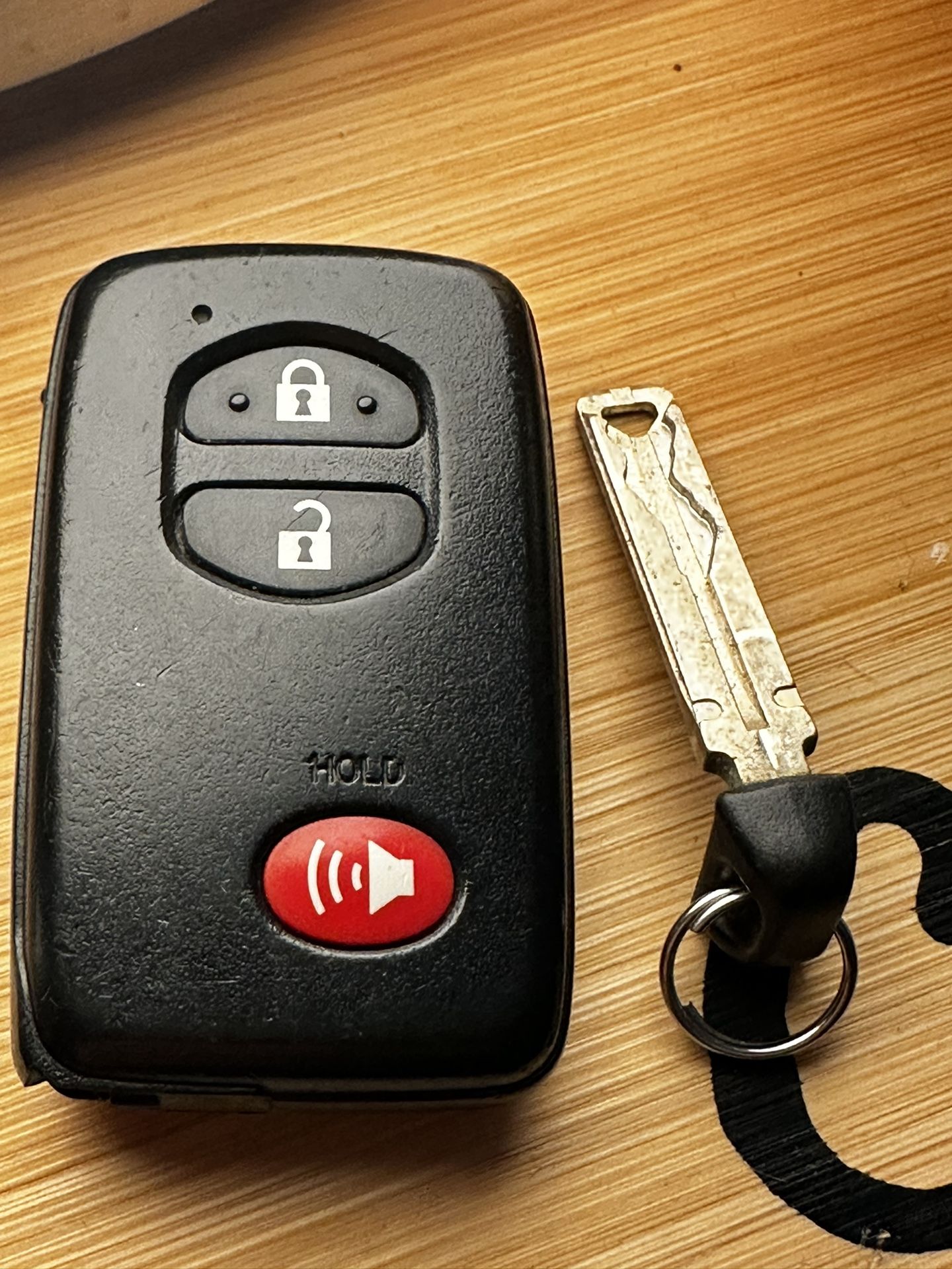 Key Toyota Prius 2009-2015
