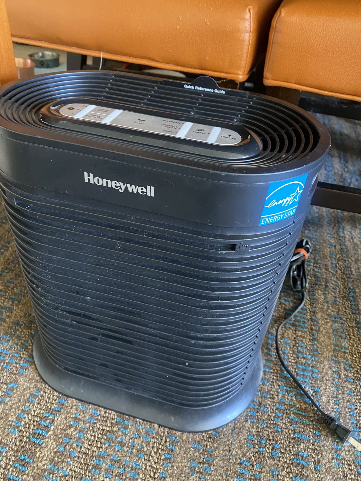 AIR PURIFIER