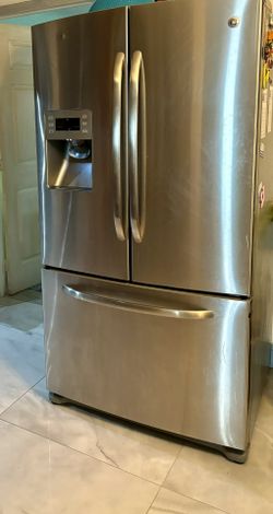 GE French Door Refrigerator