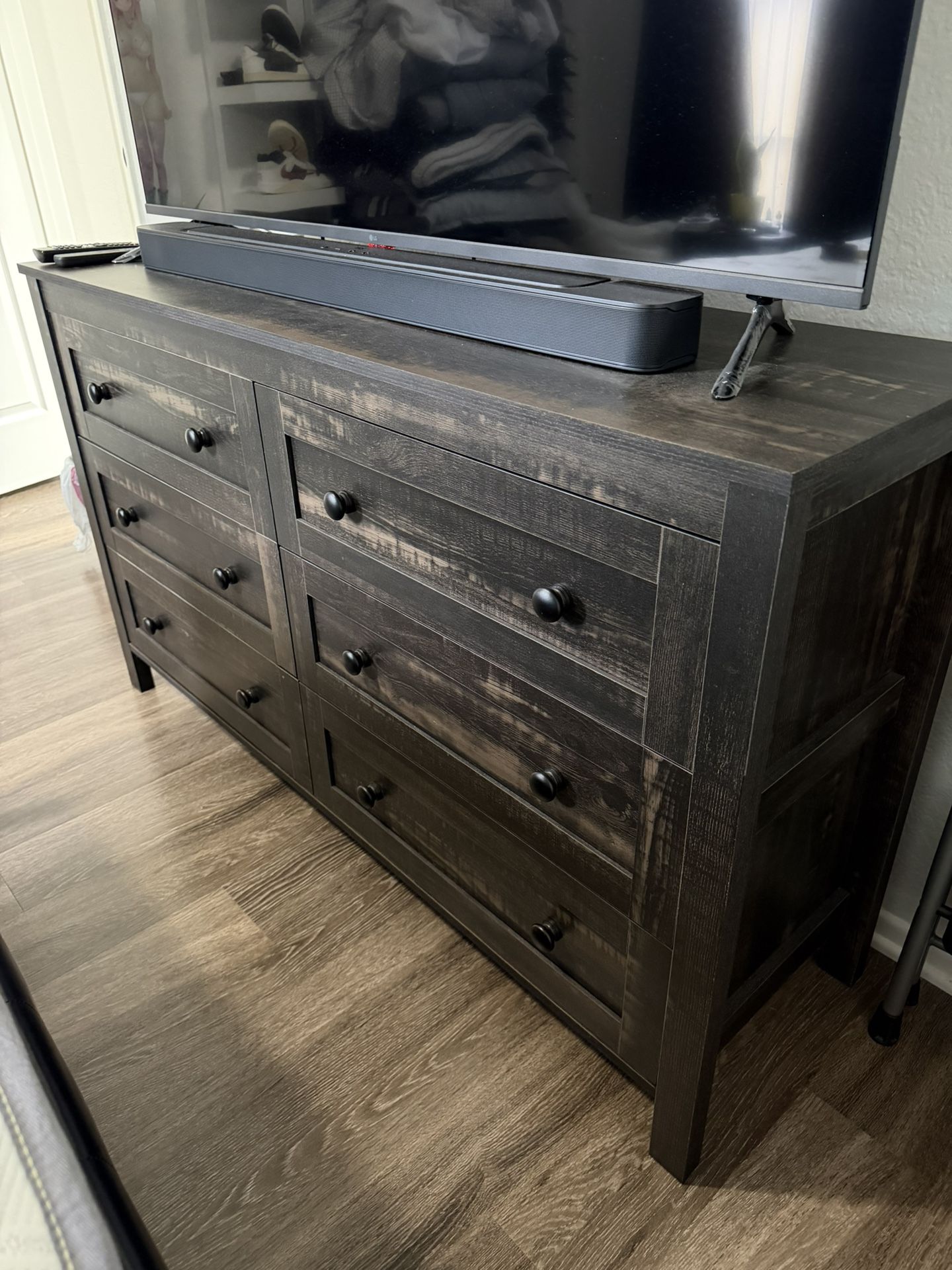 6 Drawer Bedroom Dresser With Storage Drawers Perfect For A 50” TV 