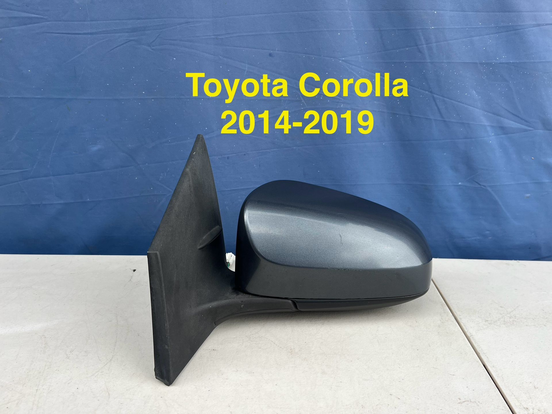 2014-2019 Toyota Corolla Side Mirror OEM