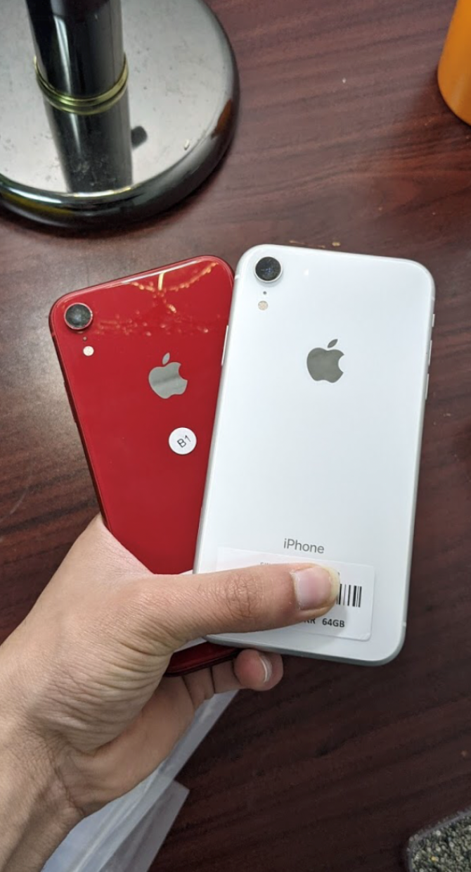 Apple iPhone XR 128gb | 64gb Factory Unlocked (Financing with $29 Down!) Starting@