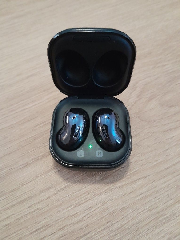 Samsung Galaxy Earbuds