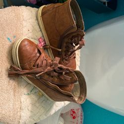 UGG Women’s Shoes Sizes 6.5