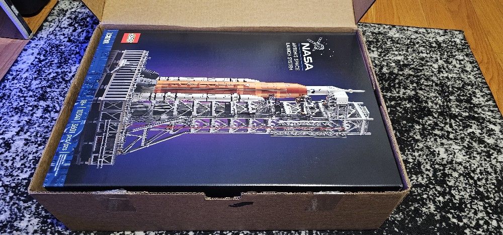 Lego NASA Artemis Space Launch System