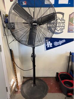 Stand up fan