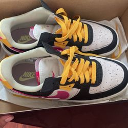 Nike Air Force 1