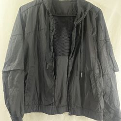 Lululemon hood jacket wind breaker black womans 4  zip up light wear 