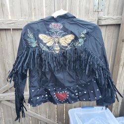 Women's Fringe Top. Size Med To Large 🆕