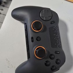 SCUF Envision PRO 