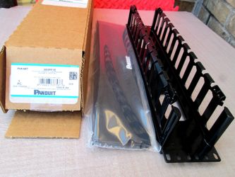 PANDUIT - WMPF1E - Horizontal Cable Manager 19" Front Black - NEW