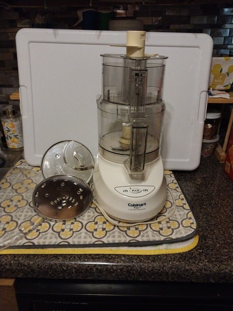 Cuisinart Prep 7 food Processor