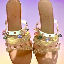 SLASH-10 Rainbow RHINESTONE HIGH HEEL Women – Nude Patent Size 7