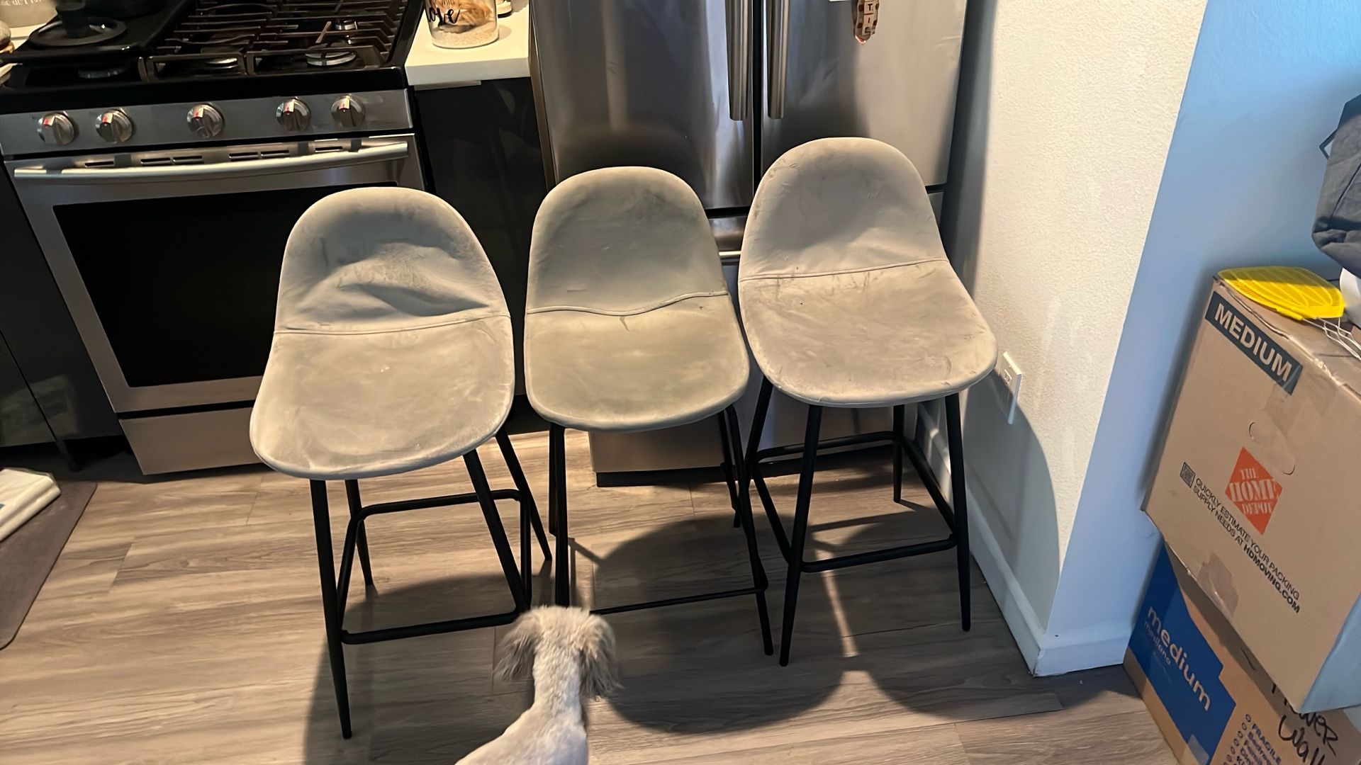3 bar stools 