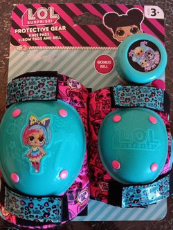 LOL  Surprise Elbow & Knee Pads & Bell