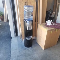 Drinking Water Machine