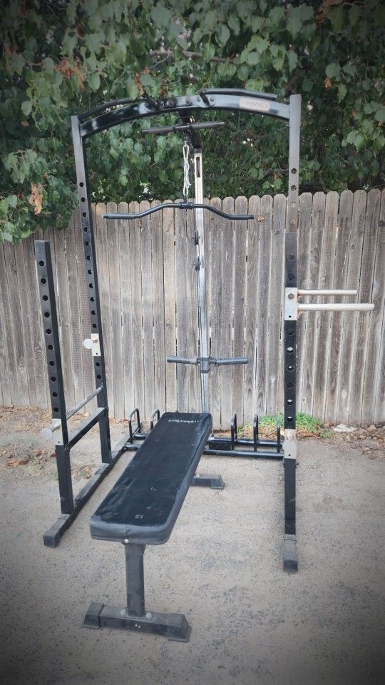 Marcy Squat Rack / Weight Cage
