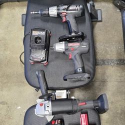 Craftsman C3 19.2v Tools, Charger And Batteries