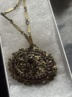 Beautiful Necklace Designer