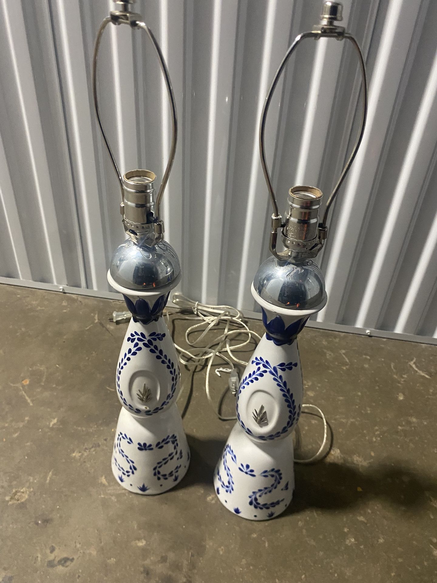 Casa Azul Lamps