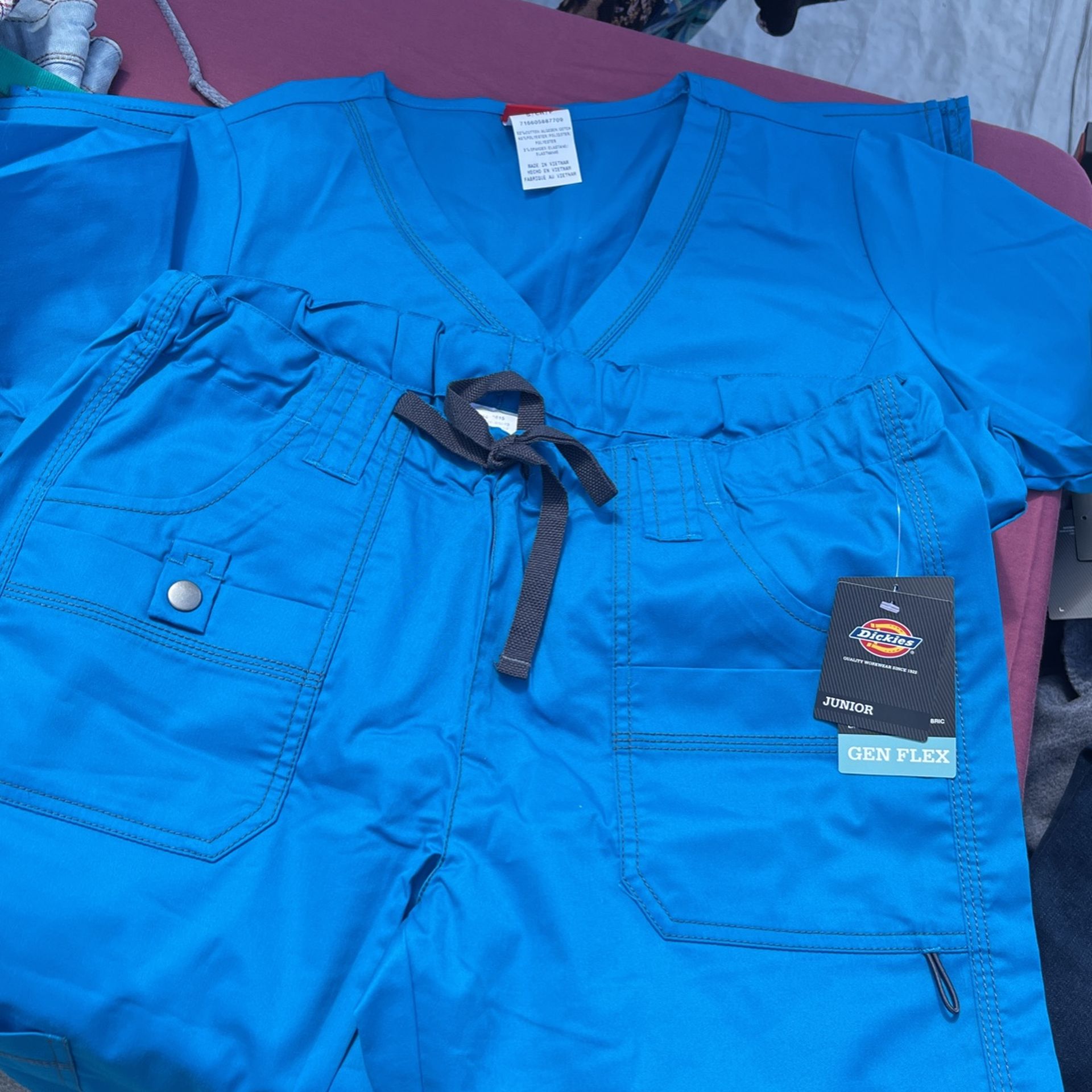 SCRUBS****DICKIES GEN FLEX STRETCH FABRIC