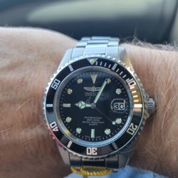 INVICTA UNISEX WATCH $100