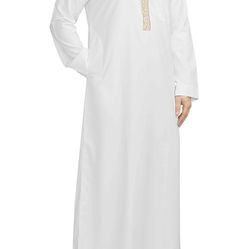 Men’s White Thobe With Embroidered Collar 
