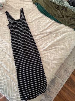 Maternity maxi dresses
