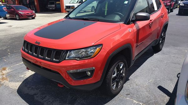 2018 Jeep Compass Trailhawk 4 X 4 Suv With Spitfire Orange