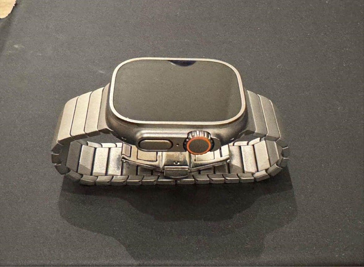 Apple Watch Ultra 1