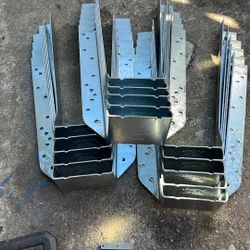 Simpson Strong Tie Hanger