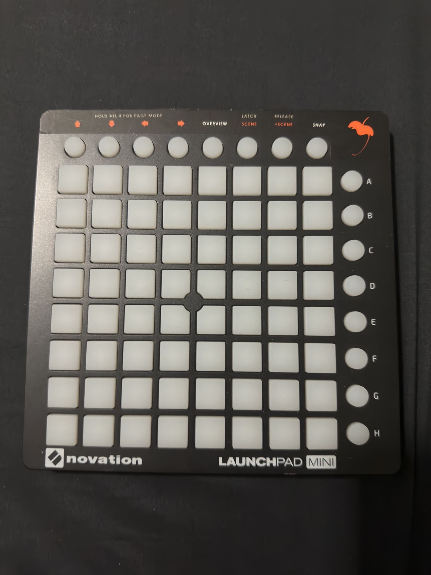 Novation Launchpad Mini MK3 β Beat Maker Pad w/ USB β Great Condition!