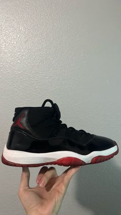 Jordan 11 breads size 10