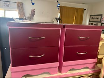 Dresser Set