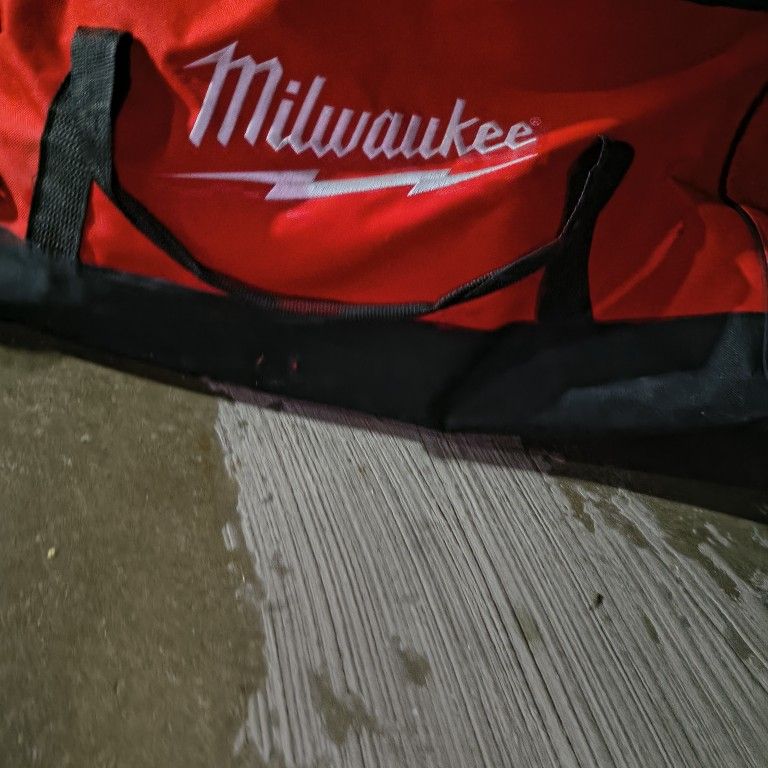 Milwaukee Kit