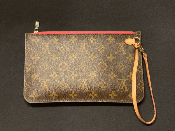 Louis Vuitton Card Holder for Sale in Atlanta, GA - OfferUp