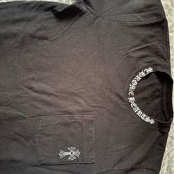 Black Chrome Heart Tee