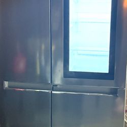 Refrigerator/ LG LRSES2706V / 02