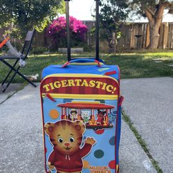 Kids luggage Bag!
