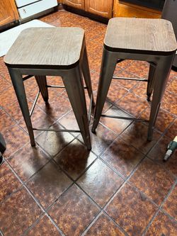 (2) Counter Height Stools