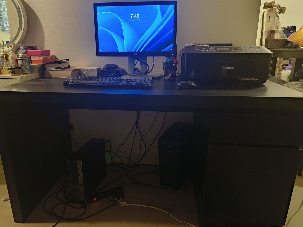 Desk