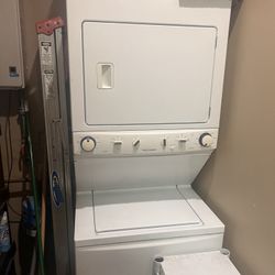 Frigidaire Washer And Dryer 