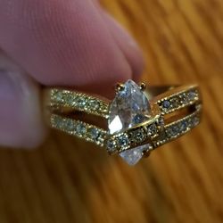 Woman's CZ ring