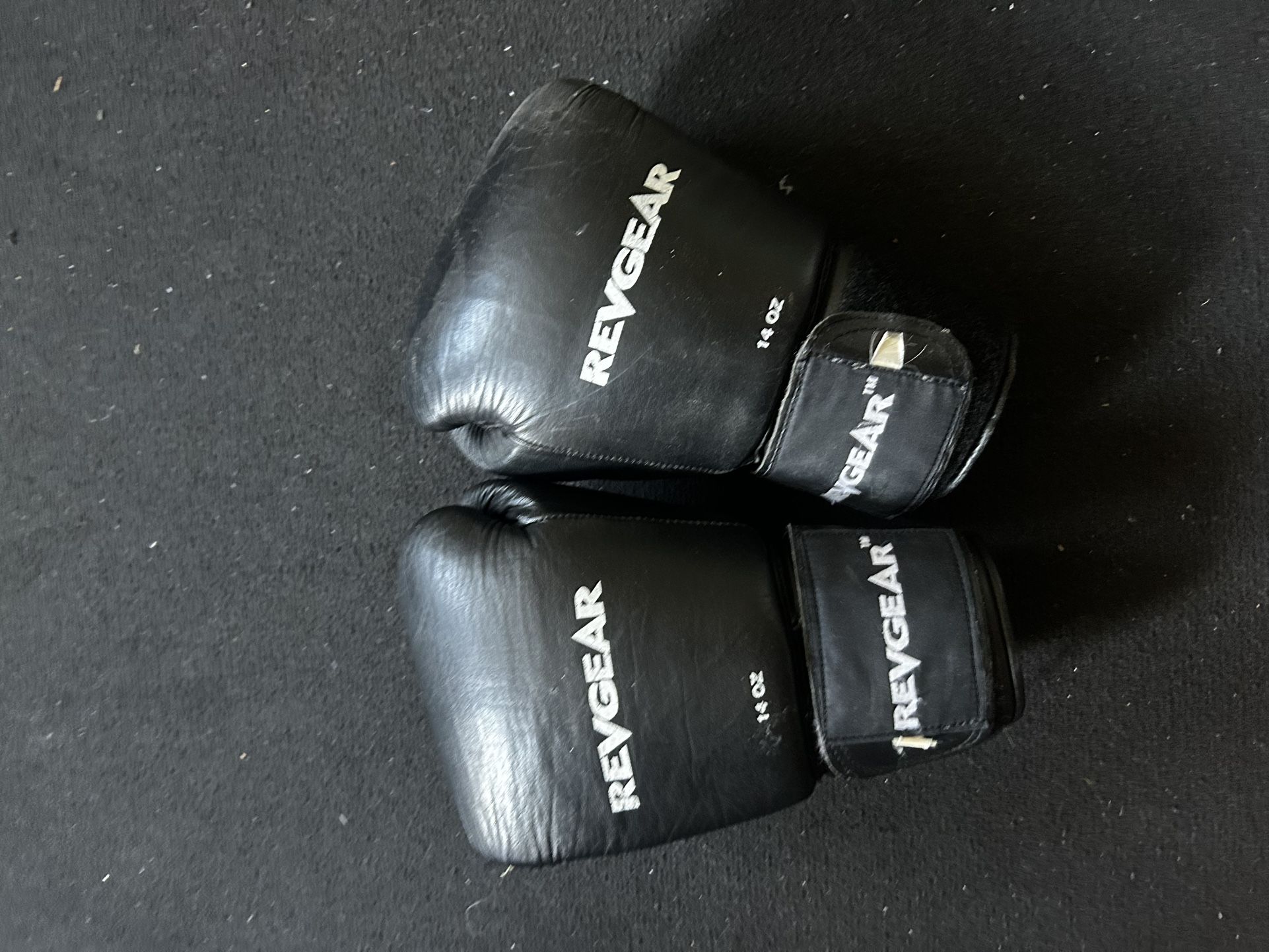 14 Oz Boxing Gloves