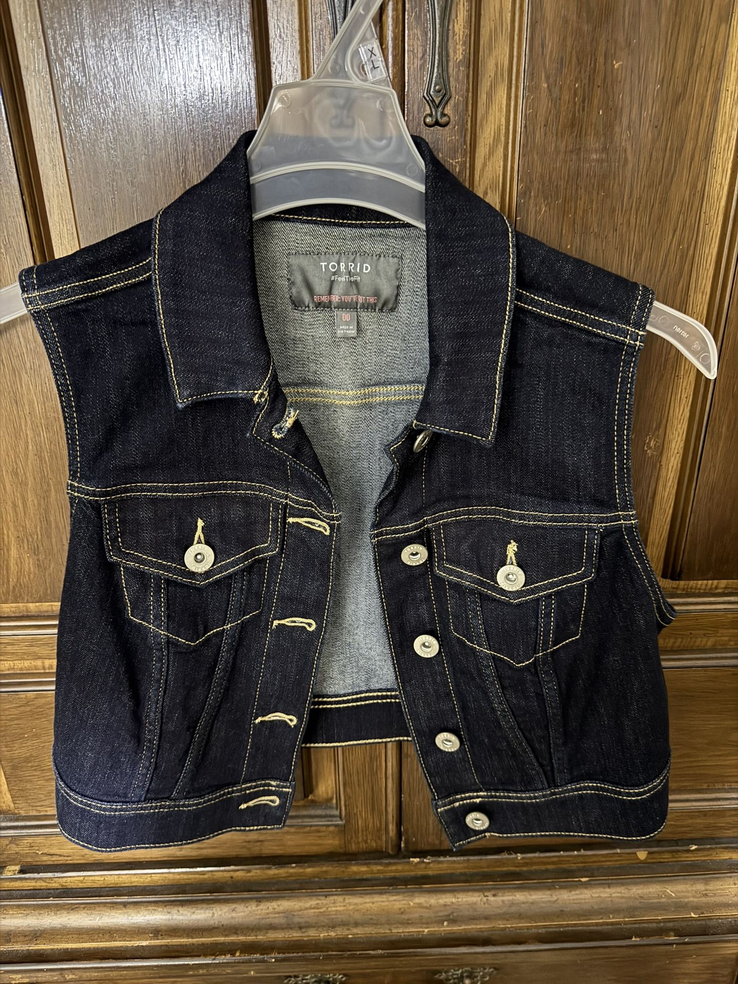 Torrid Jean Vest 00 M/L