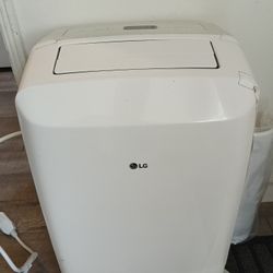 LG Portable Air Conditioner 
