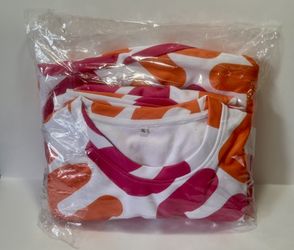 Dunkin’ Donuts Sweats And Hoodie XL