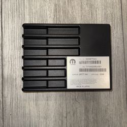 2017 - 2025 CHRYSLER PACIFICA RADIO AMPLIFIER CONTROL MODULE OEM (contact info removed)0AC