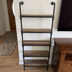 RUSTIC FARMHOUSE SHELVES 